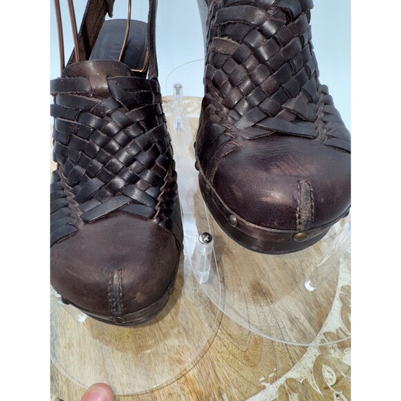 VTG MIA Brown Woven Leather Clogs Wooden Heel Size 8 Sling Back Y2K 90’s Mule - Picture 5 of 7